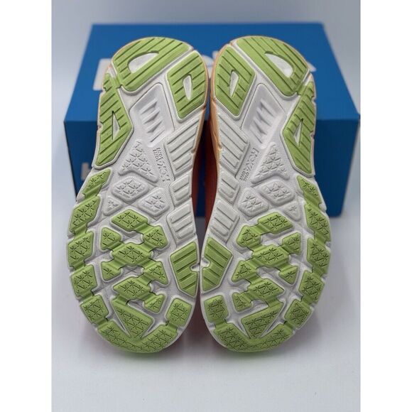 HOKA Women's Arahi 7 Running Shoes Papaya Coral New *READ* Size 7 $145 retail - Picture 7 of 11